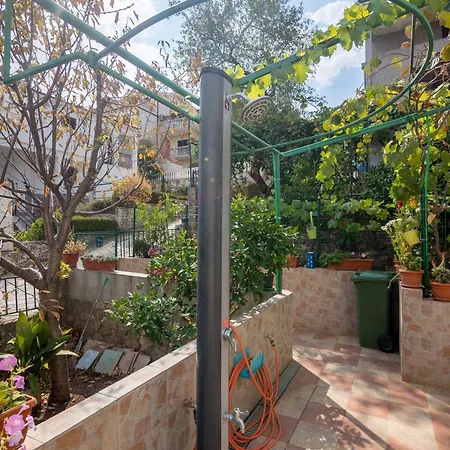 Goran - Sea View Apartment *