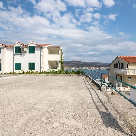 Apartment Goran - Sea View *
